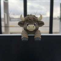 3D printed Highland cow desk companion close-up
