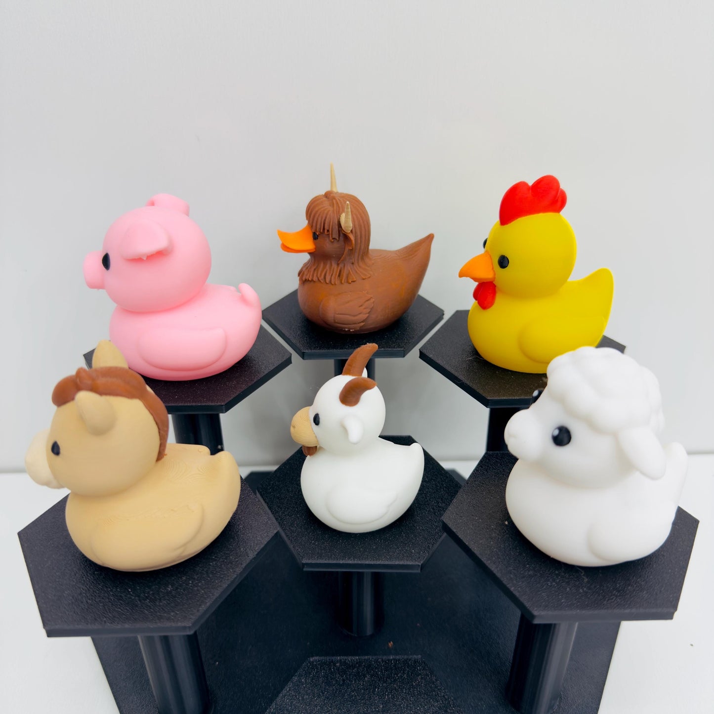 Farm Animal Duck Figurines – 3D Printed Jeep Ducks for Dashboard or Gifting